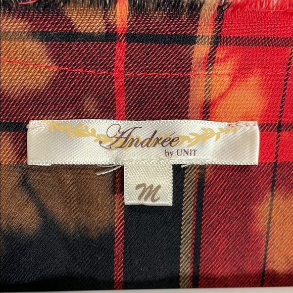 ANDREE BY UNIT Plaid Vest - Red, Black, Yellow - Picture 2 of 5
